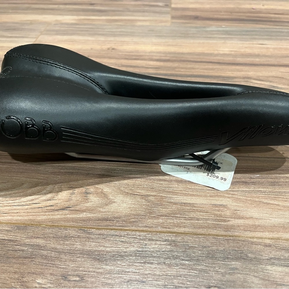Cycling Saddle (Cobb V Flow)